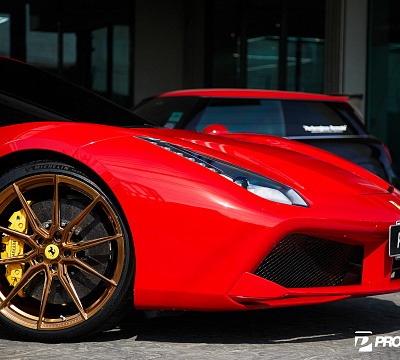 Фото дисков Vossen EVO-2R на Ferrari 488