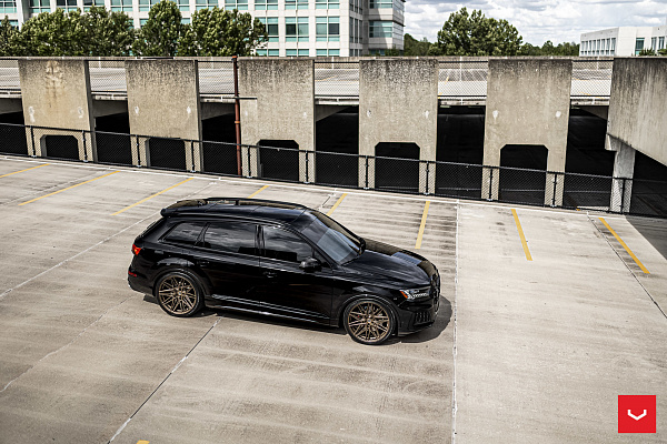 Фото дисков Vossen HF-7 Глянцевая бронза на Audi Q7 (4M)