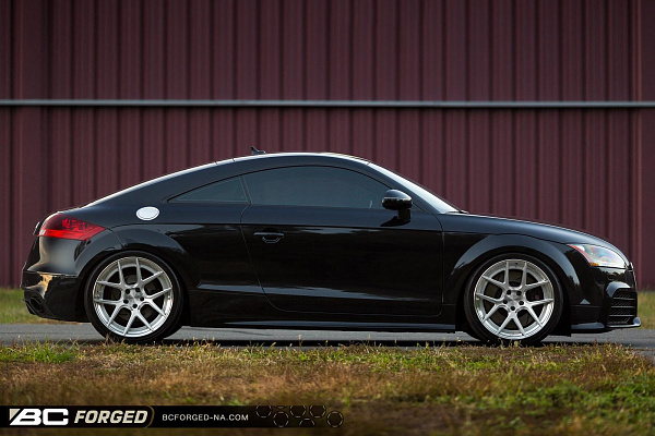 Фото дисков BC Forged HCS02 Глянцевый лак на Audi TT (8J)
