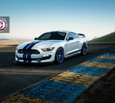Фото дисков HRE R101 на Ford Mustang VI