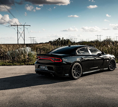 Фото дисков Vossen HF-3 на Dodge Charger VII