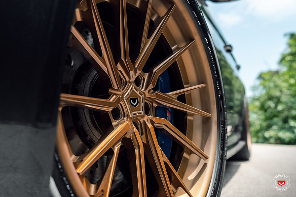 Фото дисков Vossen M-X4T (3-Piece) Глянцевая темная медь на BMW 5/M5 (G30/F90)