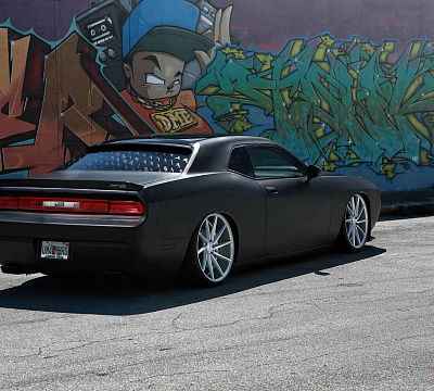 Фото дисков Vossen CVT на Dodge Challenger III