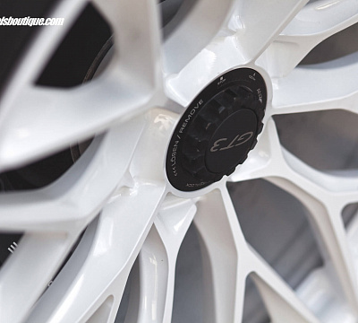 Фото дисков HRE P200 на Porsche 911 VII