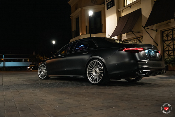 Фото дисков Vossen S17-13 Глянцевый лак на Mercedes-Benz S-Class (W223)