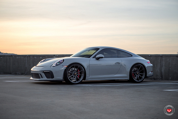Фото дисков Vossen M-X2 Глянцевый темный лак на Porsche 911 VII
