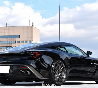 Фото дисков Anrky RS3.2 на Aston Martin Zagato