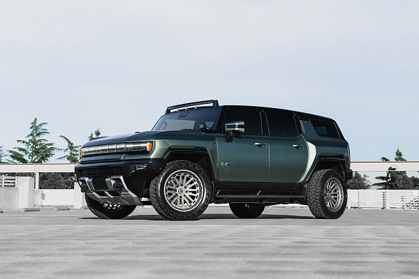Фото дисков Brixton Forged BX03-M Матовый графит на GMC Hummer EV