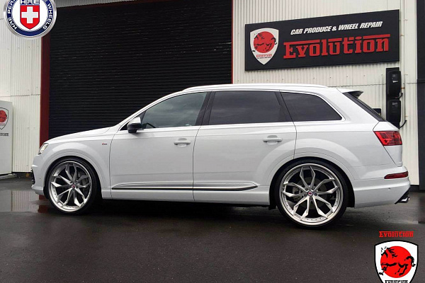Фото дисков HRE S201 Глянцевый лак на Audi Q7 (4M)