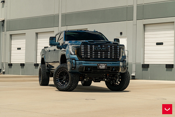 Фото дисков Vossen HFX-1 (8-Lug) Черный глянец на GMC Sierra IV