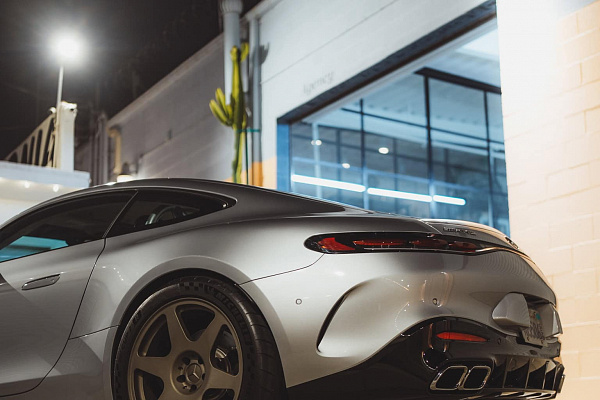 Фото дисков Brixton Forged RS01 Матовый графит на Mercedes-Benz AMG GT II