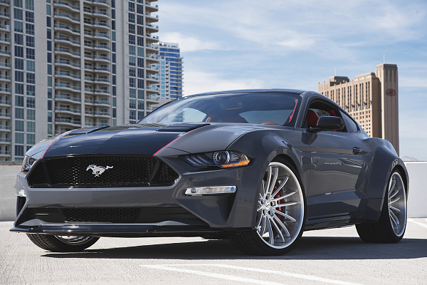 Фото дисков Savini SV78 Глянцевый лак на Ford Mustang VII
