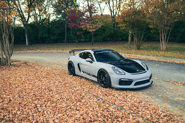 Фото дисков Brixton Forged R11-R Черный сатин на Porsche Cayman II