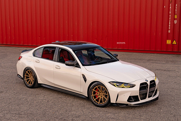 Фото дисков Strasse Wheels SV10-RS Deep Concave FS Сатиновое золото на BMW 3/M3 (G2x/G80)