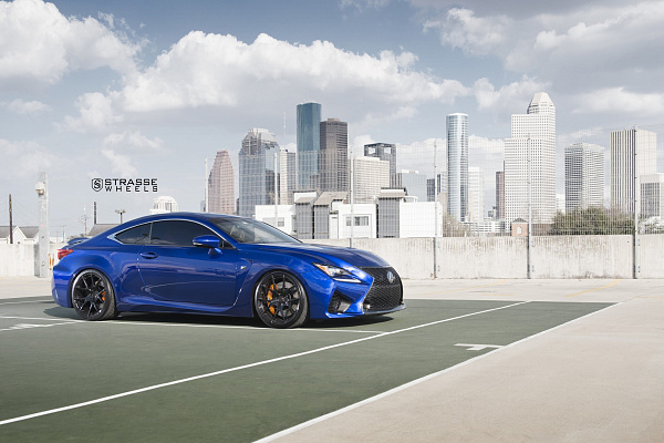 Фото дисков Strasse Wheels SM5R Deep Concave Monoblock Черный глянец на Lexus RC