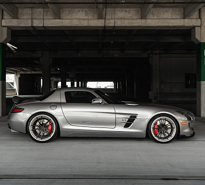 Фото дисков Anrky AN34 на Mercedes-Benz SLS AMG