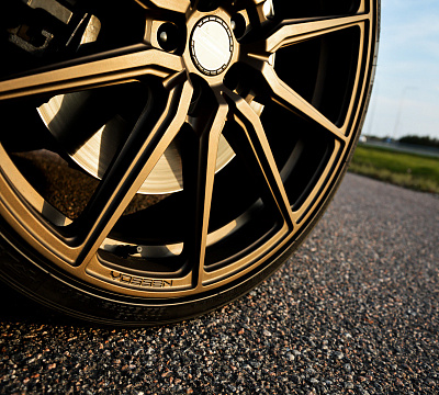 Фото дисков Vossen HF-3 на Jaguar F-Type