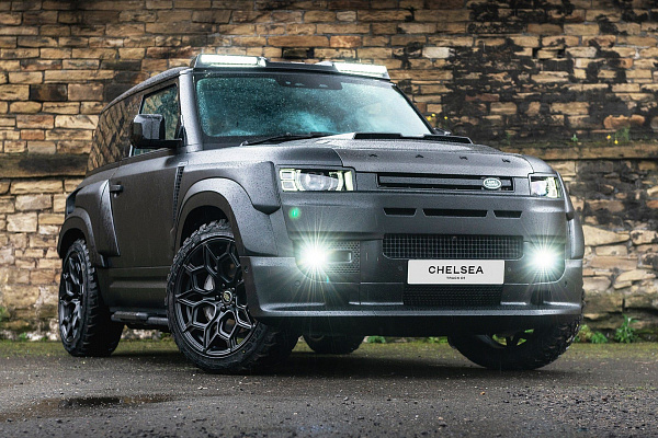 Фото дисков Kahn Type 57 RS Сатиновый графит на Land Rover Defender II