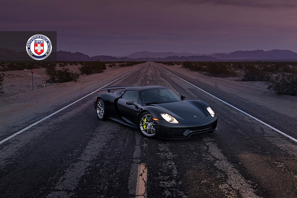 Фото дисков HRE P101 Глянцевый темный лак на Porsche 918 Spyder