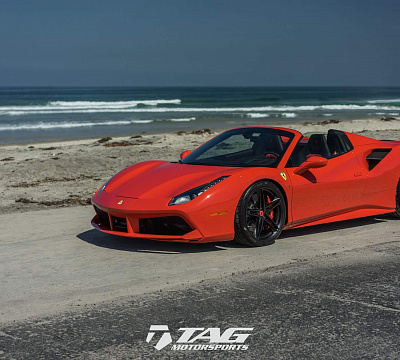 Фото дисков HRE P207 на Ferrari 488