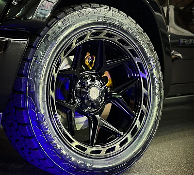 Фото дисков 4PLAY 4P55 на Ram 1500 V