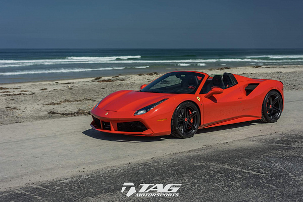 Фото дисков HRE P207 Черный сатин на Ferrari 488