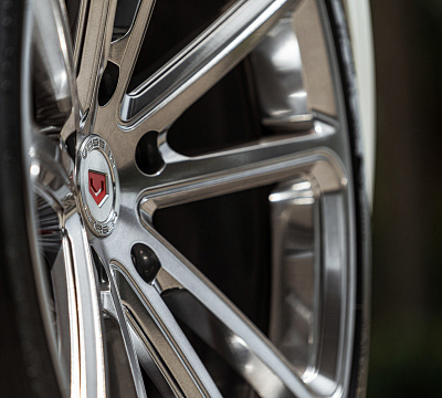 Фото дисков Vossen CG-203 на Porsche Cayman II