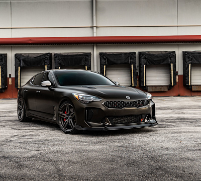 Фото дисков Vossen HF-1 на Kia Stinger