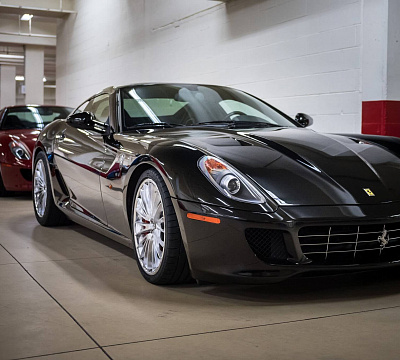 Фото дисков HRE S209 на Ferrari 599