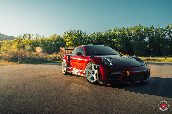 Фото дисков Vossen GEN-01 Белый глянец на Porsche 911 VII