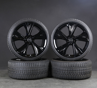 Audi 5 V Spoke Structur RS C8