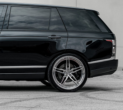 Фото дисков Anrky AN37 на Range Rover IV