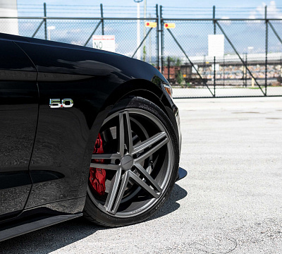 Фото дисков Vossen CV5 на Ford Mustang VI