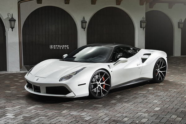 Фото дисков Strasse Wheels SM5R Deep Concave Monoblock Другой цвет на Ferrari 488