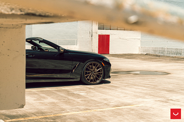 Фото дисков Vossen HF-4T Сатиновая бронза на BMW 8/M8