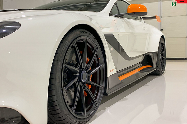 Фото дисков Anrky AN13 Черный матовый на Aston Martin Vantage 3