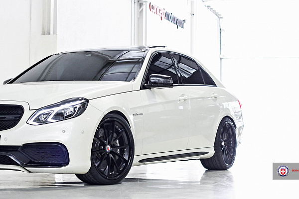 Mercedes-Benz E63 AMG