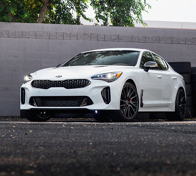 Фото дисков Vossen HF-4T на Kia Stinger