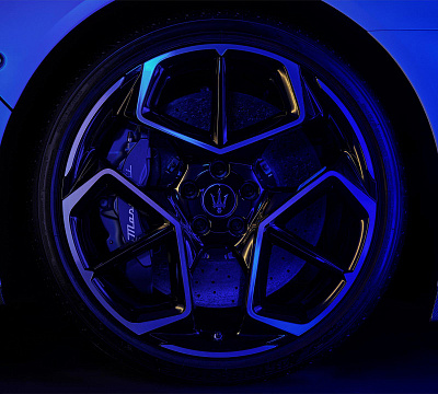 Фото дисков Maserati MC20 BIRDCAGE на Maserati MC20