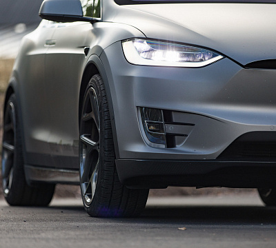 Фото дисков Vossen CG-205T на Tesla Model X