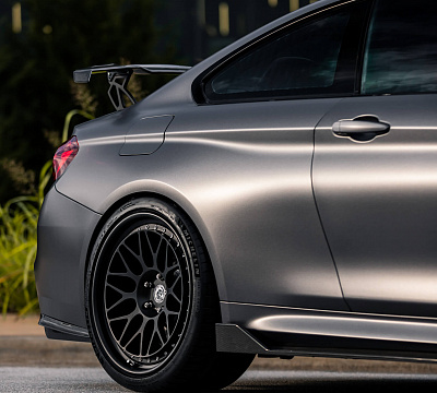 Фото дисков HRE 300 на BMW 4/M4 (F32/F82)