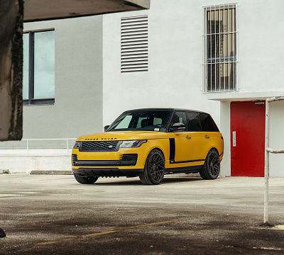 Фото дисков Vossen UV-1 на Land Rover Range Rover IV
