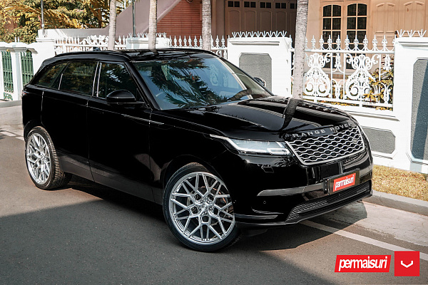 Фото дисков Vossen UV-1 Глянцевый лак на Land Rover Range Rover Velar