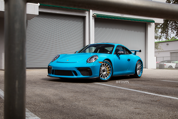 Фото дисков Strasse Wheels SV15T Deep Concave FS Другой цвет на Porsche 911 VII