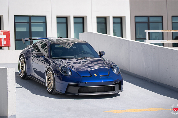 Фото дисков Vossen GEN-03 (3-piece) Сатиновая шампань на Porsche 911 VIII