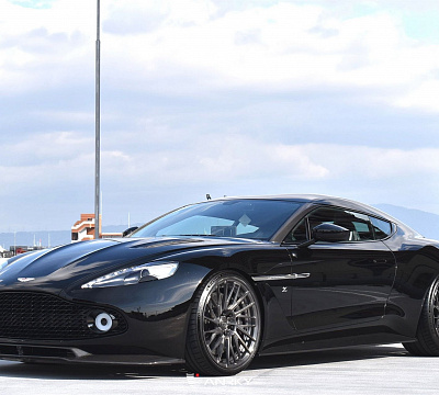 Фото дисков Anrky RS3.2 на Aston Martin Zagato