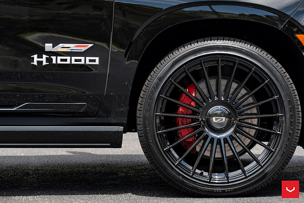 Фото дисков Vossen HF-8 Черный глянец на Cadillac Escalade V