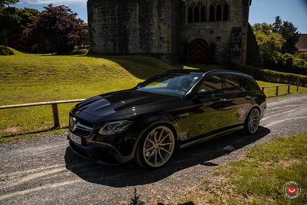 Фото дисков Vossen M-X2 Сатиновый лак на Mercedes-Benz E-Class (W213, S213, C238)