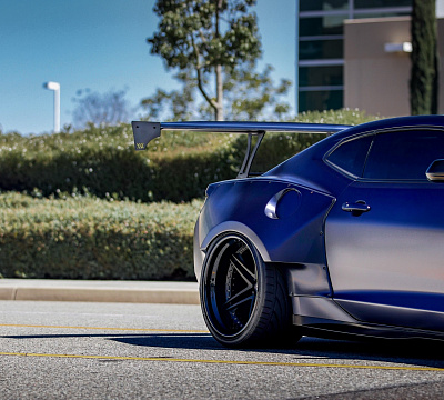 Фото дисков HRE S207 на Chevrolet Camaro VI