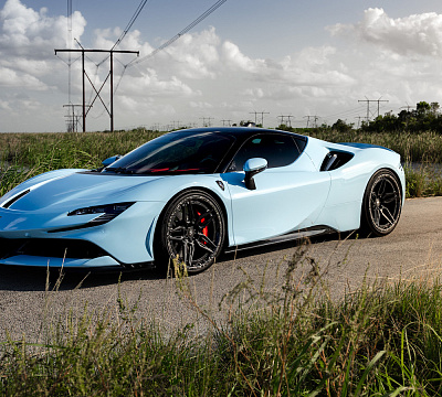 Фото дисков Strasse Wheels SV4-RS Deep Concave FS на Ferrari SF90